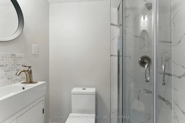 Additional image 16 of 101 Winter Gardens Tr