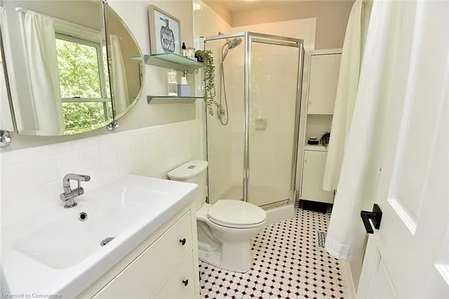 Additional image 26 of 39 Barnabas St