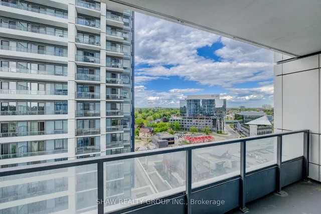 Additional image 19 of 15 Wellington St Unit 1001