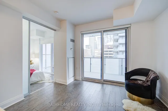 Additional image 16 of 65 St Mary St Unit 1401