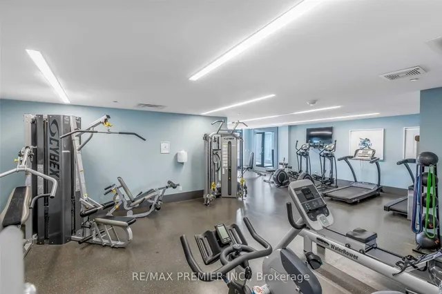 Additional image 25 of 297 College St Unit 1002