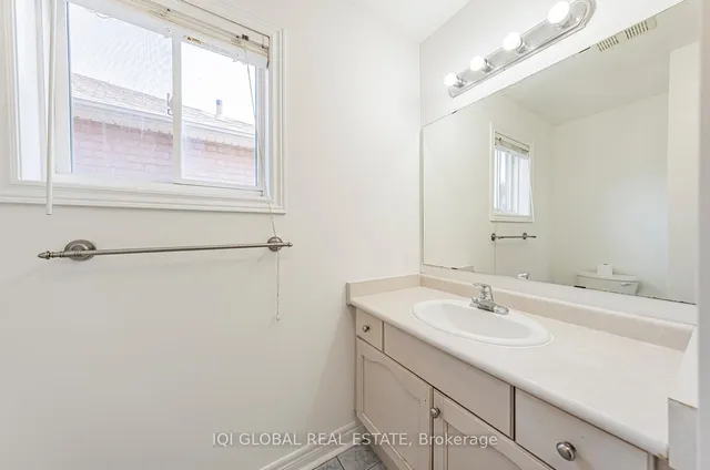 Additional image 34 of 4845 Yorkshire Ave