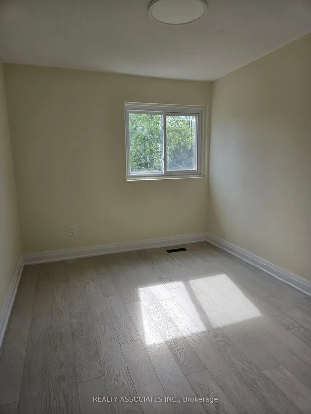 Additional image 11 of 2 Stonehill Crt Unit 39
