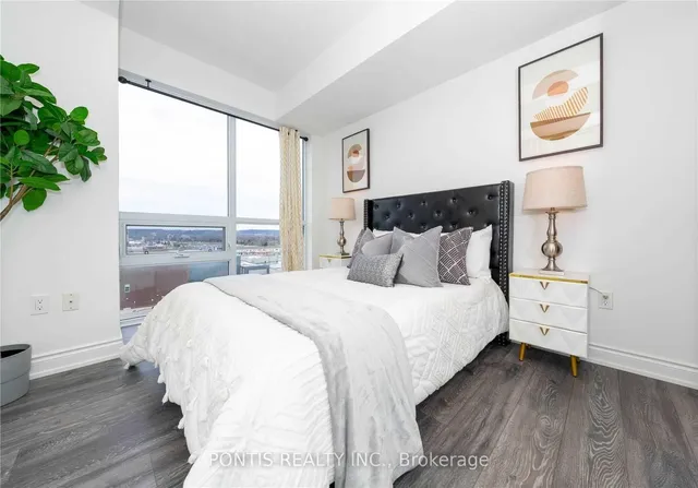 Additional image 11 of 1050 MAIN St Unit 816