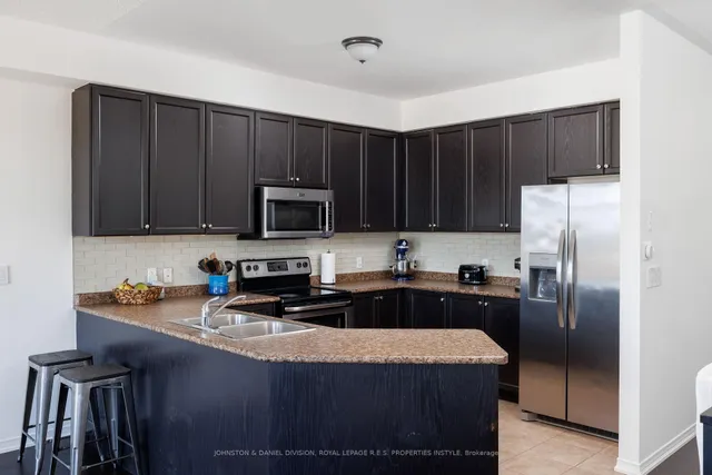 Additional image 20 of 651 Farmstead Dr Unit 33