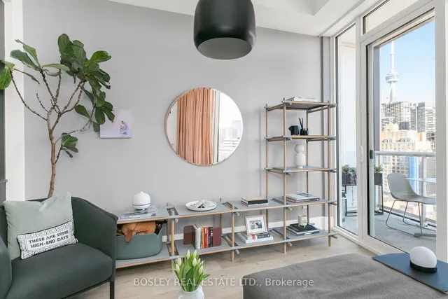 Additional image 15 of 80 Vanauley St Unit PH16