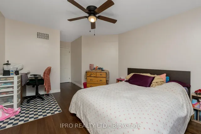 Additional image 35 of 14 Forestgrove Circ