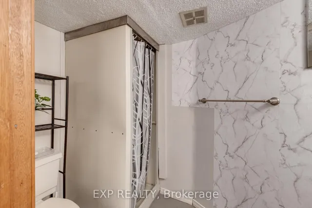 Additional image 30 of 10 Flamingo Cres