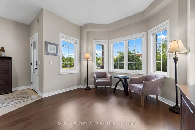 Additional image 4 of 1510 Samuelson Circ