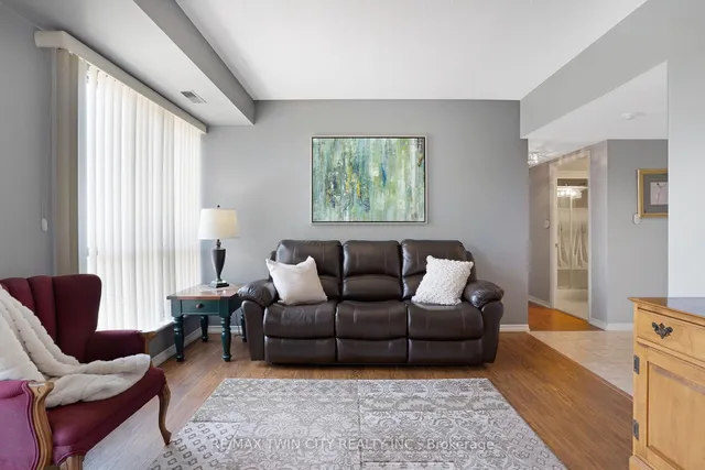 Additional image 12 of 3267 King St Unit 505