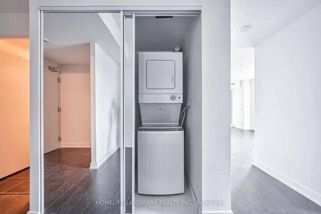 Additional image 28 of 238 Simcoe St Unit 1908