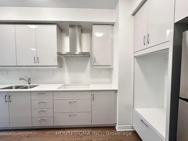 Additional image 12 of 549 CELANDINE Terr