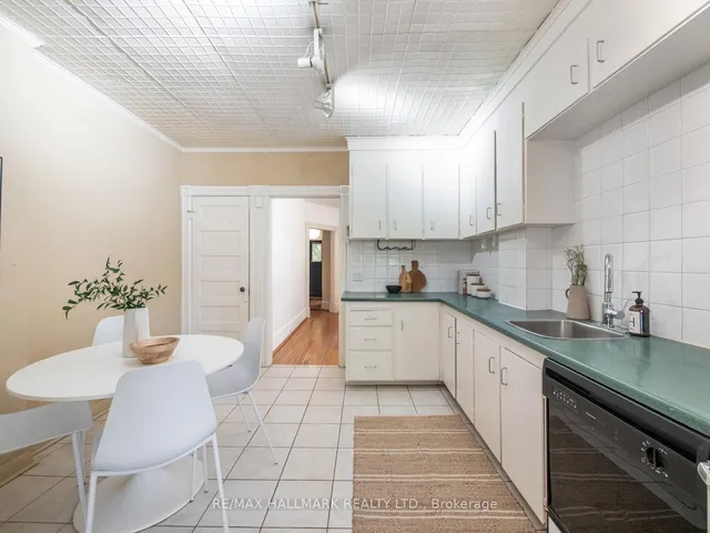 Additional image 19 of 7 Riverdale Ave