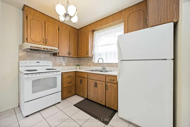 Additional image 6 of 2 Coolhurst Dr