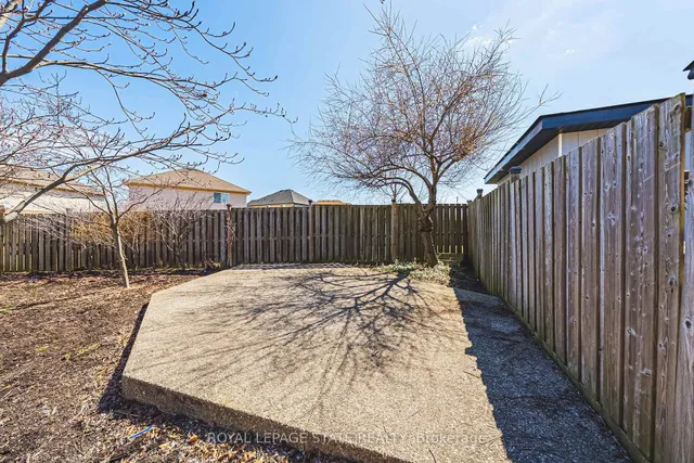 Additional image 50 of 148 Meadow Wood Cres