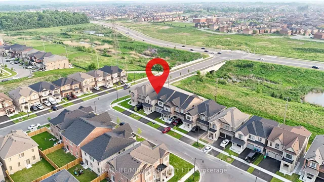 Additional image 3 of 4 Bavenden Cres