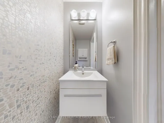 Additional image 20 of 127 Mill Rd