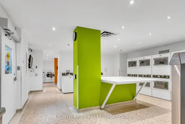 Additional image 39 of 40 Homewood Ave Unit 2608