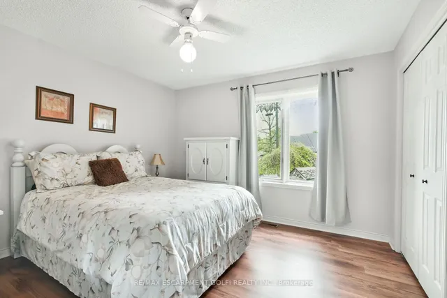 Additional image 14 of 1521 Norwood Ave