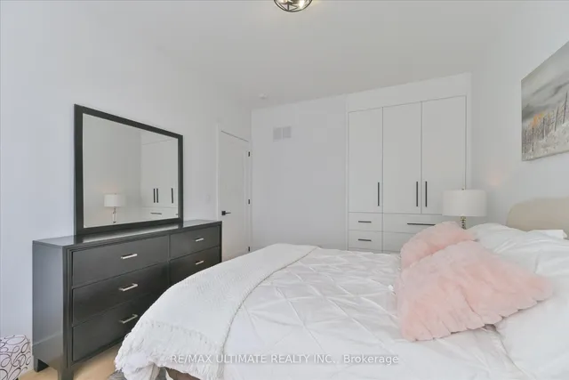 Additional image 32 of 32 Thirty Eighth St