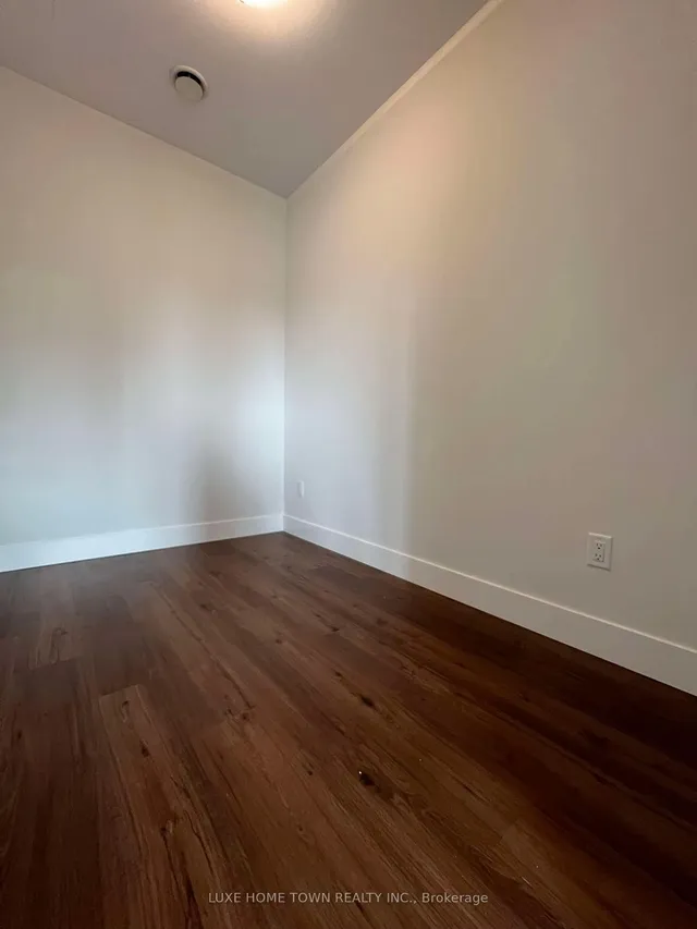 Additional image 4 of 1000 Lackner Pl Unit 606