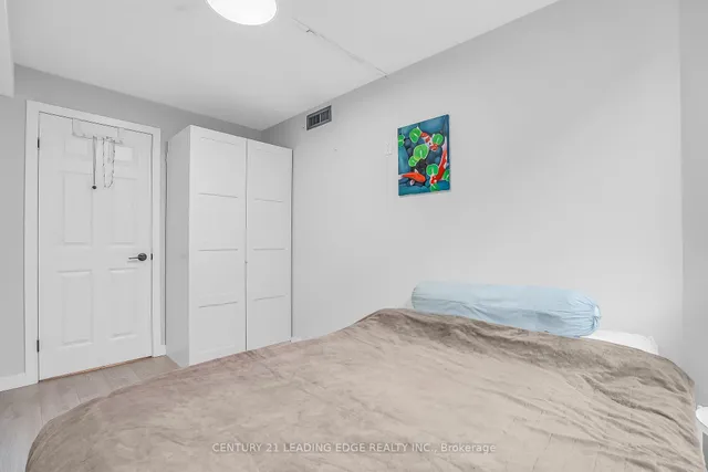 Additional image 19 of 705 King St Unit 805