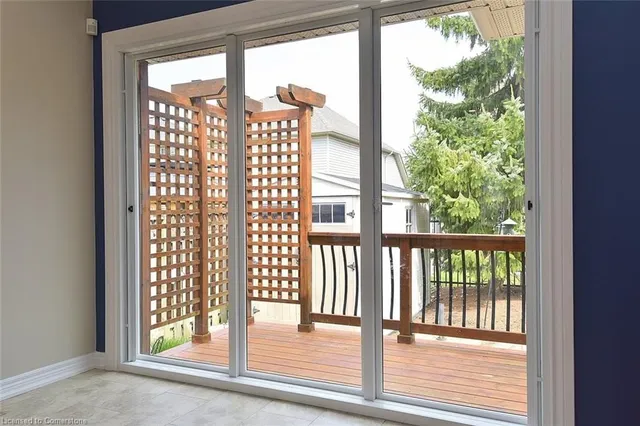 Additional image 16 of 31 Blasdell Crt