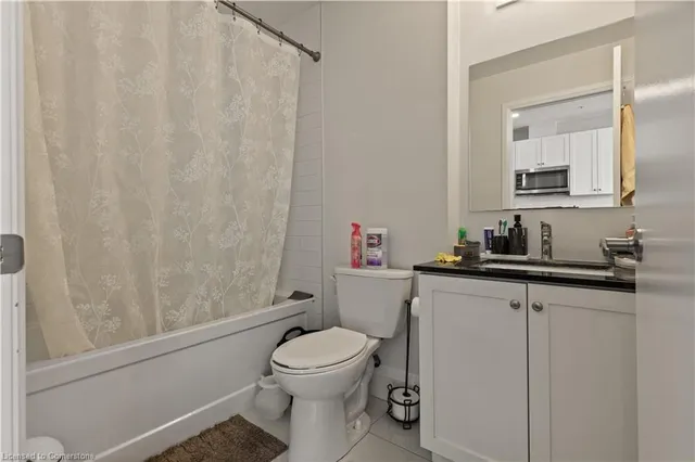 Additional image 9 of 104 Garment St Unit 1004