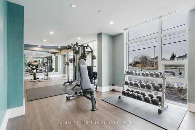 Additional image 31 of 450 Dundas St Unit 331