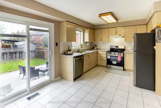 Additional image 14 of 74 Sahara Tr