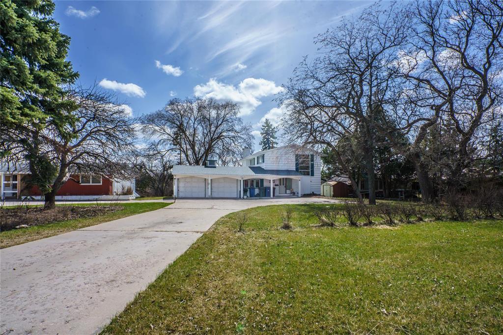 2262 Portage Avenue|Winnipeg, Manitoba R3J0M2