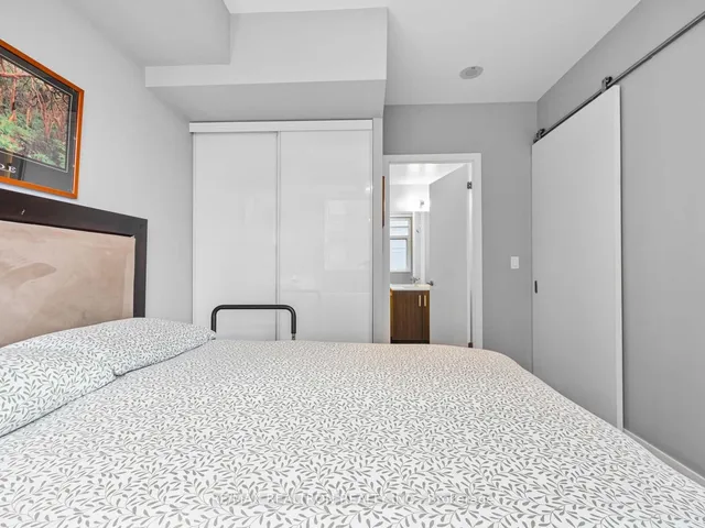 Additional image 14 of 36 Howard Park Ave Unit 202