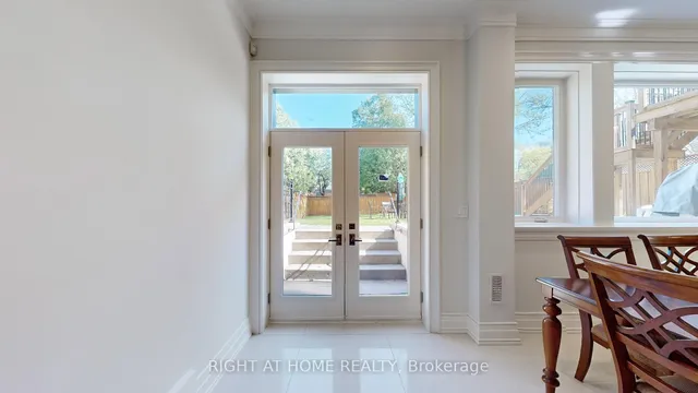 Additional image 40 of 63 Elmwood Ave