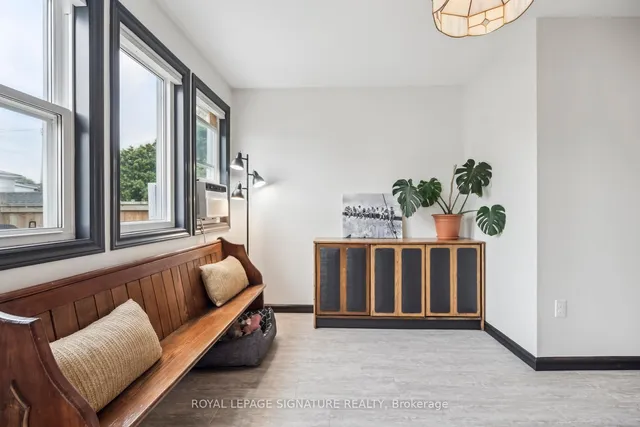 Additional image 19 of 20 Robins Ave