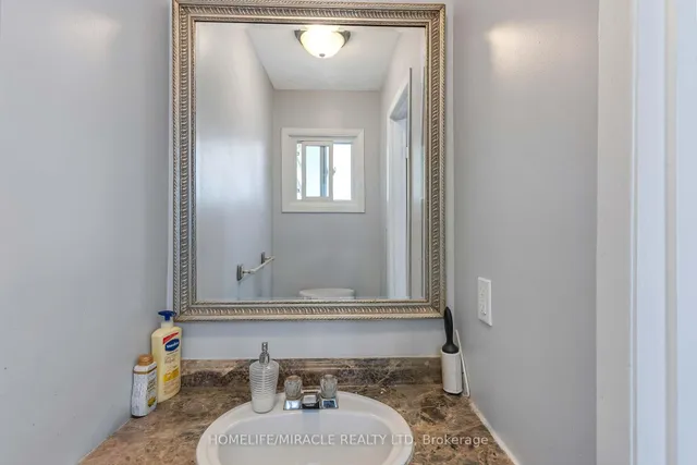 Additional image 4 of 156 Enderby Cres