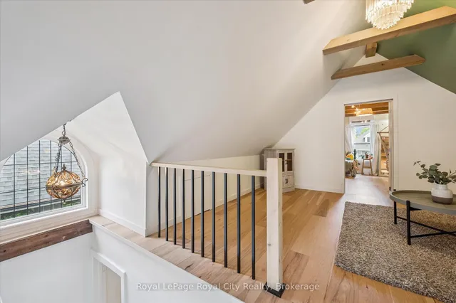 Additional image 28 of 37 Brock St