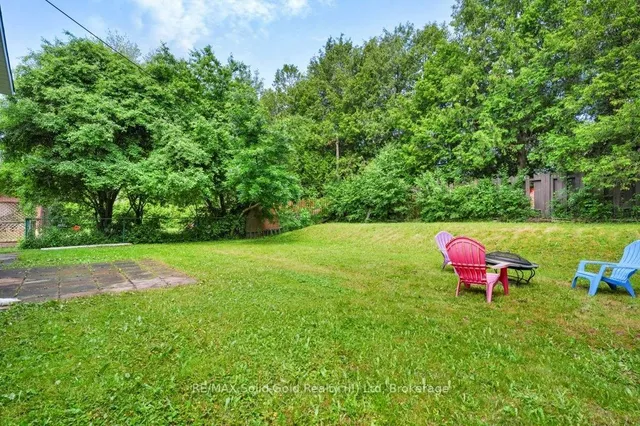 Additional image 38 of 60 Springbank Cres