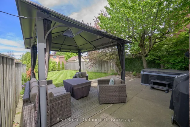 Additional image 33 of 353 Macintosh Dr