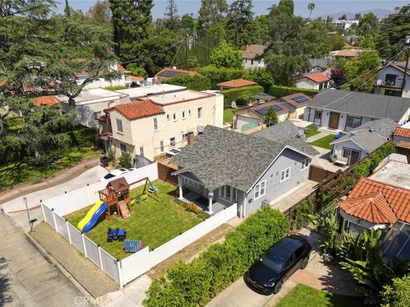 11101 Sarah St, North Hollywood, CA 91602