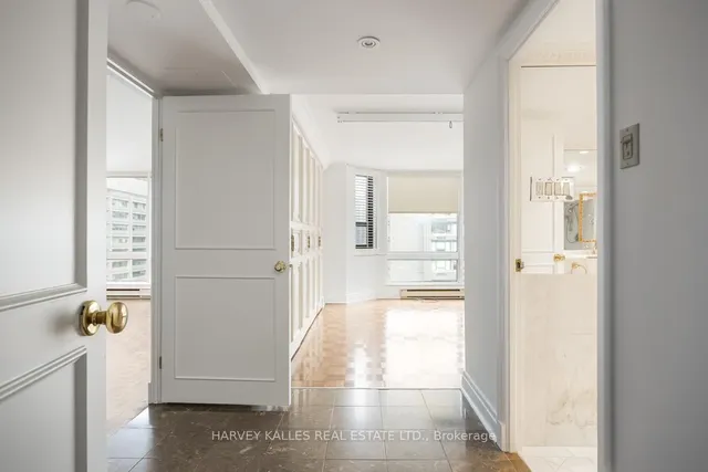 Additional image 13 of 1166 Bay St Unit 2103