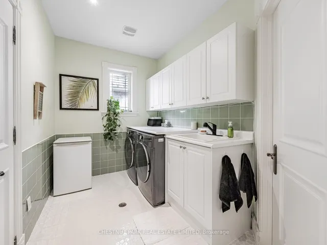 Additional image 26 of 45 Citation Dr