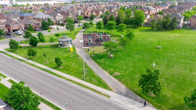 Additional image 33 of 15 Tournament Dr