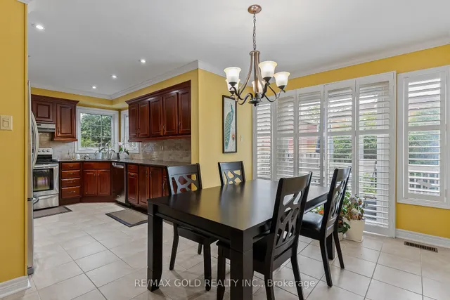 Additional image 17 of 58 Hall Cres