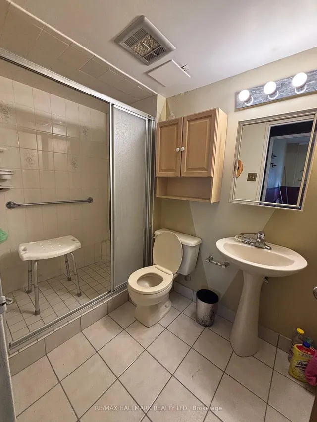 Additional image 6 of 1625 Bloor St Unit 213