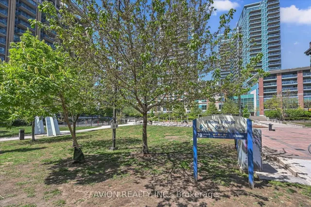 Additional image 15 of 135 East Liberty St Unit 2609