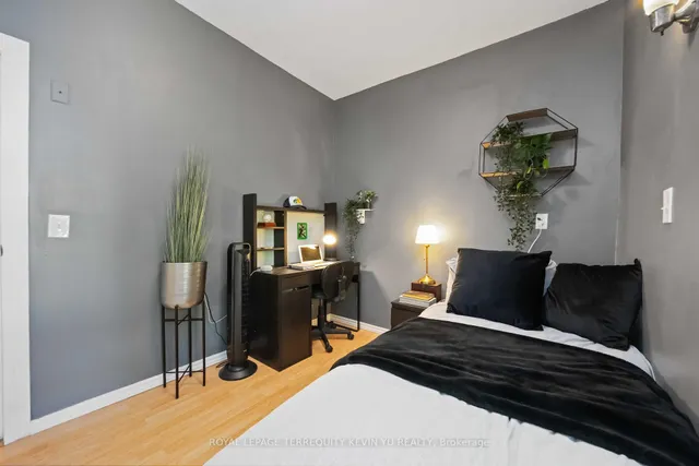 Additional image 11 of 23 Edwin Ave