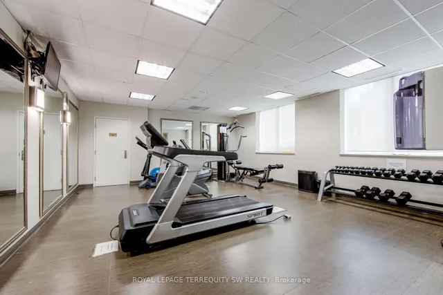 Additional image 32 of 2 Clairtrell Rd Unit 208