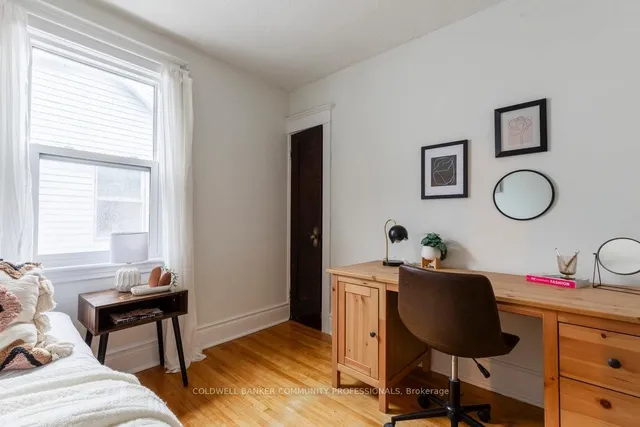 Additional image 37 of 203 Locke St