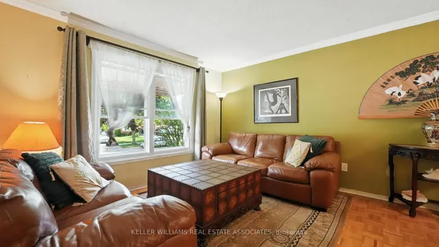Additional image 5 of 390 Daralea Hts
