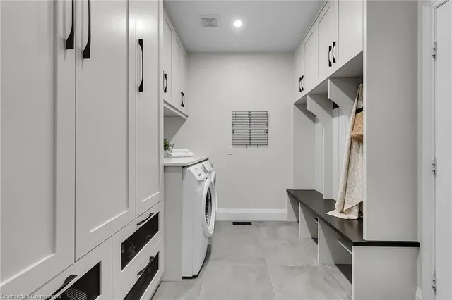 Additional image 44 of 108 Dirksen Crt